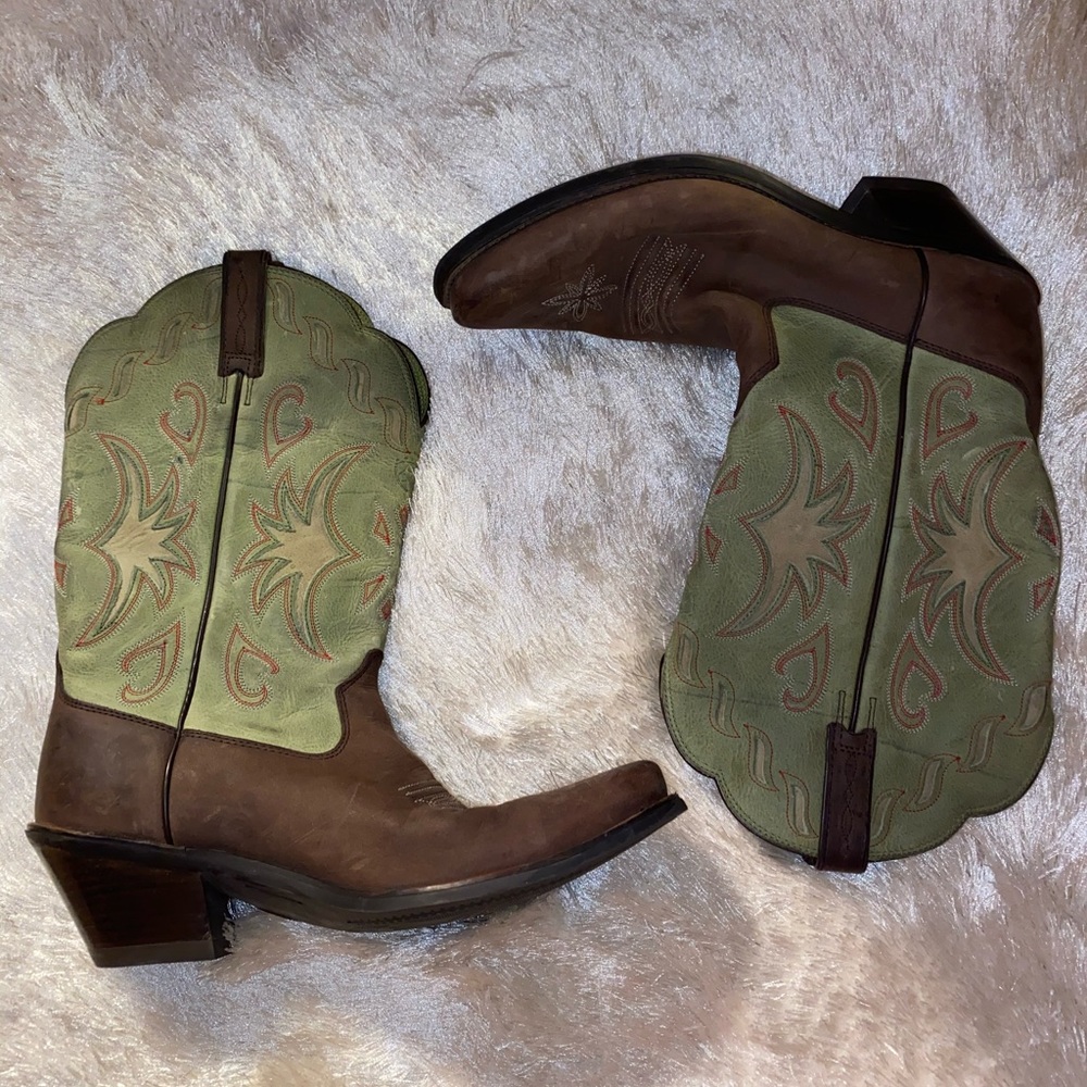 Ariat Womens Boots
